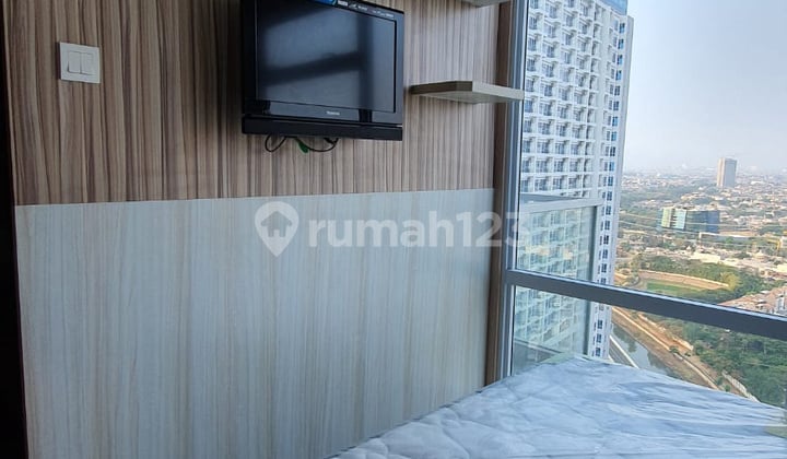 For Rent Puri Mansion Apartment Spec Type 1, Area 37 sqm, Pool View, Fully Furnished, Unit Ready, Price 45 Million Negotiable Until Deal.