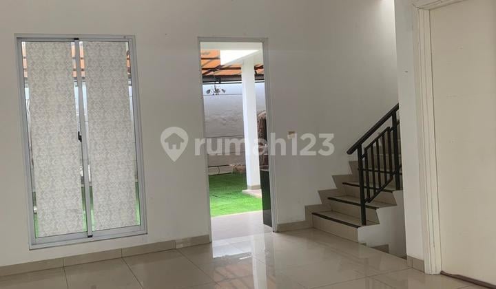 Disewakan Rumah Bagusss Ukuran 8X10 Dekat Tol