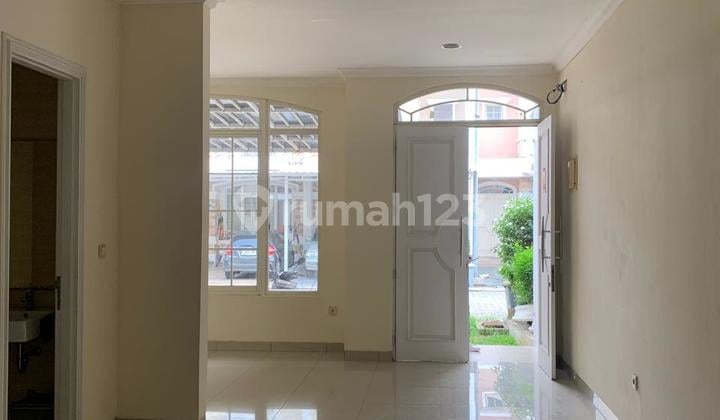 Disewakan Rumah Green Lake City Luas 6X15