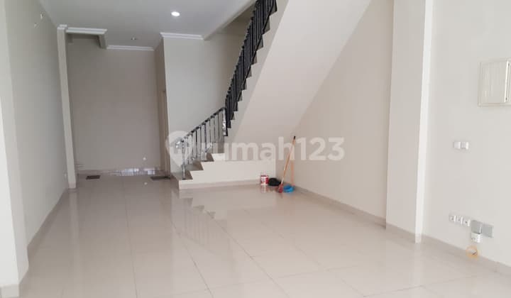 Disewakan Ruko Green Lake City