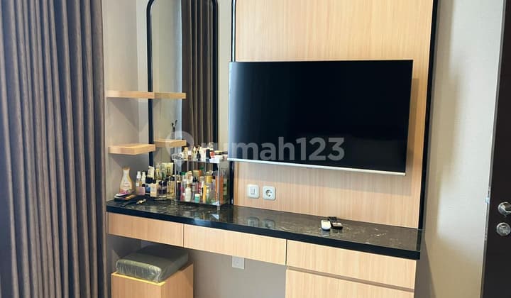 Disewakan Green Royal Lantai 3Spek- Type 2 Br- Luas 50M²- Lantai 3- KT : 2- KM : 1- Full Furnished - Hrga 50Jt/Thn (5%)Ready 20 April/