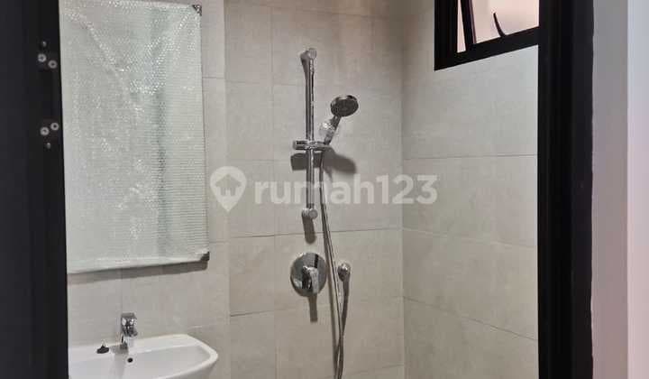 Dijual Unit Green Royal 2 Kamar Siap Huni bisa Nego