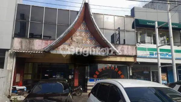 Sewa Ruko 2 Lantai, LT 220M², Lokasi Premium