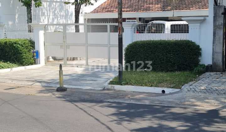 Strategic Classic House in Upper Kawi & Ijen Area