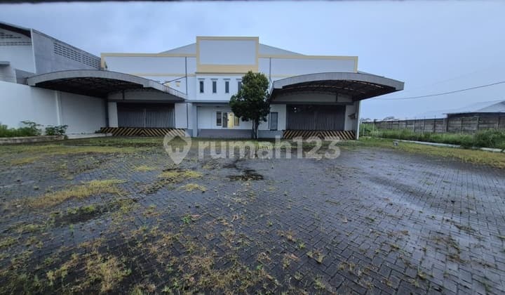 Gudang Lb 2000 M² di Pakisaji Malang Axjj86