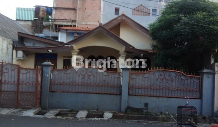 Rumah lama murah, Jalan Karbela Timur, Karet, Setiabudi, Jakarta Selatan