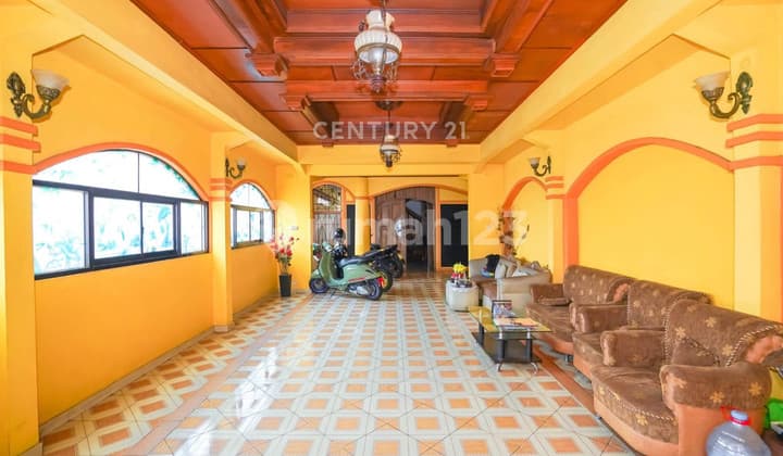 Rumah Furnished Luas Dan Strategis Di Jl Telkom Cimanggis Depok