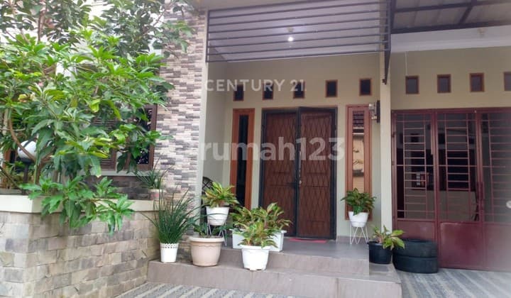 Rumah Strategis Tugu Cimanggis Depok