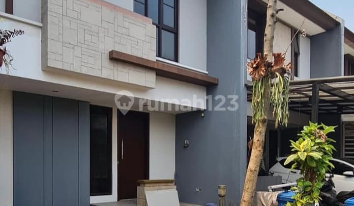 For Quick Sale: House in the Favored BSD Mozia Cluster