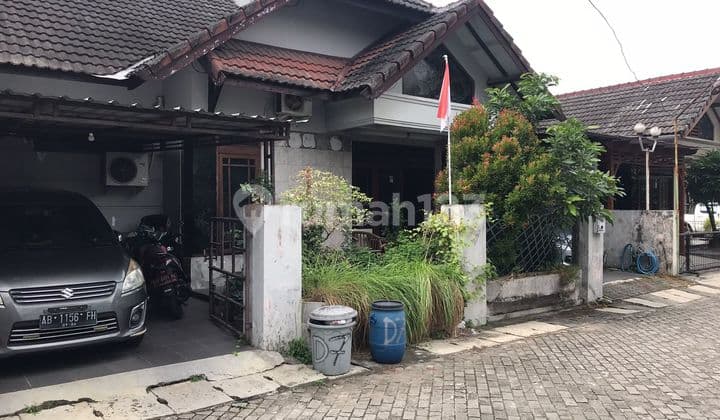 Rumah Minimalis Dlm Perum One Gate, Purwomartani, Sleman, Jogja