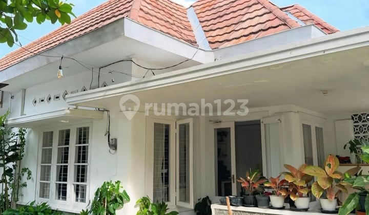 Rumah Kolonial Strategis Dekat Malioboro, Umbulharjo, Kota Jogja.