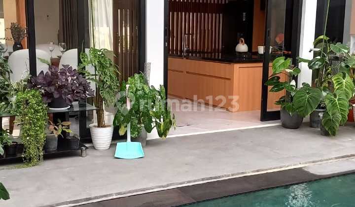For Sale Villa One Gate System with CCTV in Nusa Dua Ho
