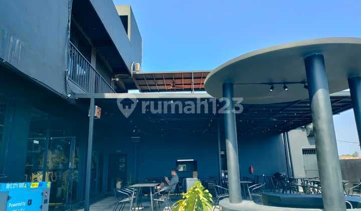 Gedung Lantai 3 Plus Restaurant & Bar Furnish di Canggu At