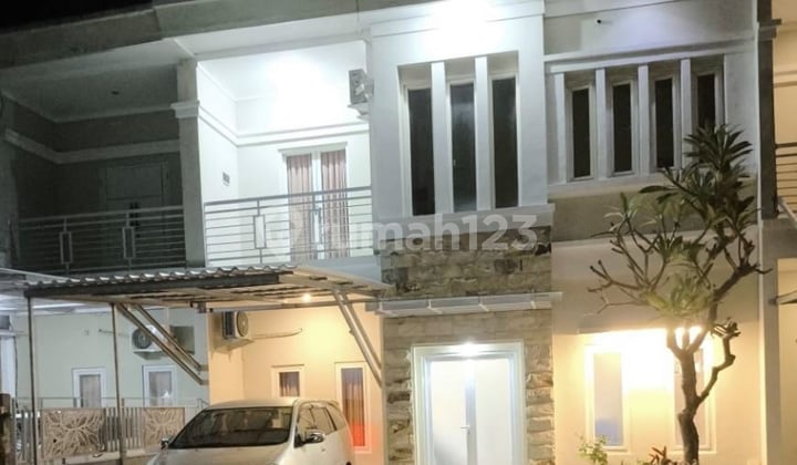 Ready to Occupy 2-Story House with SHM in West Denpasar Dd