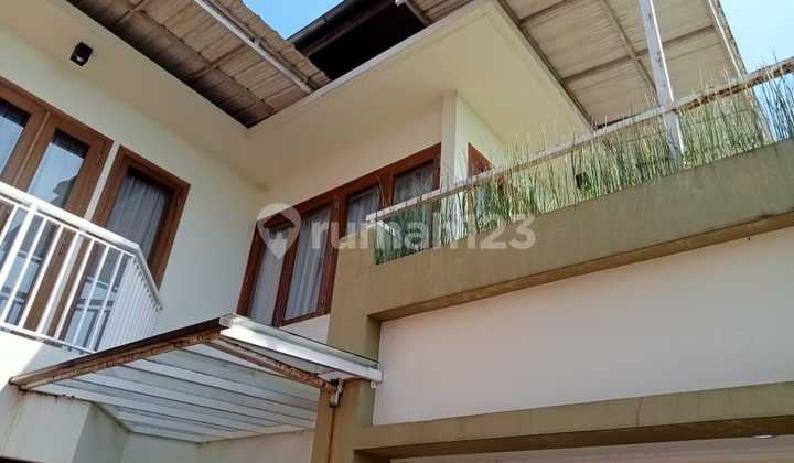 Rumah Mewah Dijual di Kota Baru Parahyangan (Kbp) - View Danau & Gunung, Fully Furnished