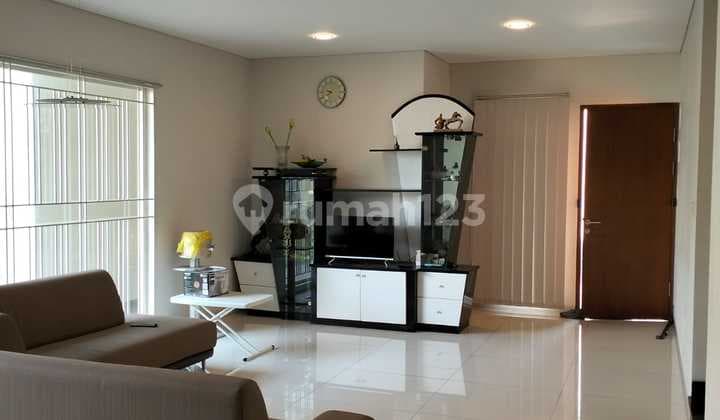 Jual Rumah 2 Lantai di Sukahaji Permai Semi Furnished