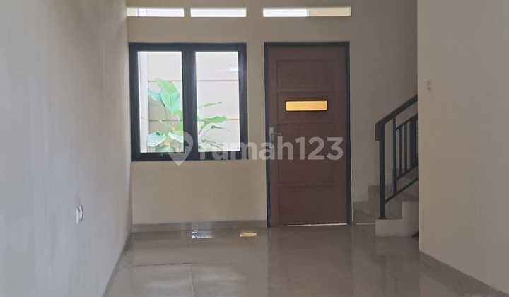 Rumah Siap Huni Turangga Bandung - 4 Kamar, SHM, Carport 2 Mobil, 2,1M Nego!