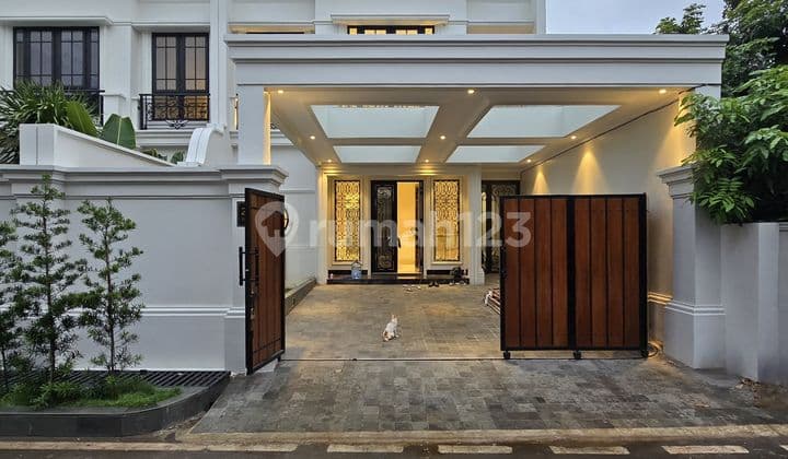 Rumah Area Cempaka Putih Model American Classic Jakarta Pusat