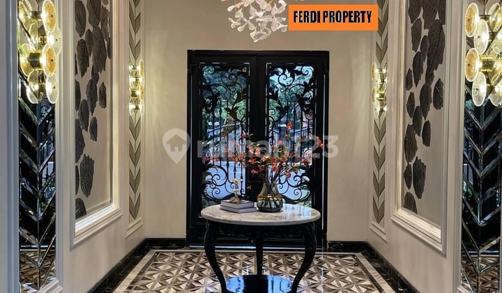 Rumah Mewah Modern Classic Furnish Fasilitas Lengkap