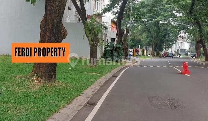 High-Foot-Traffic Boulevard Lot Strategic Location Near Mosque