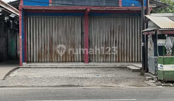 Ruko di cikande samping gerbang kawasan industri moderen