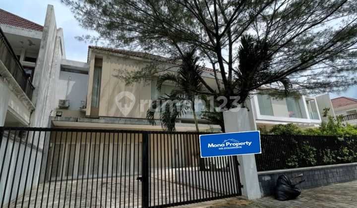 Rumah Mewah dan Besar Furnish Boulevard Kota Wisata Cibubur