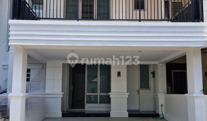 Rumah 2 Lantai Akses Trategis Di Kotawisata Cibubur