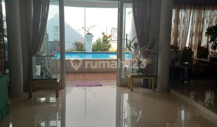 For Sale House Prime Location in Kebayoran Baru Area