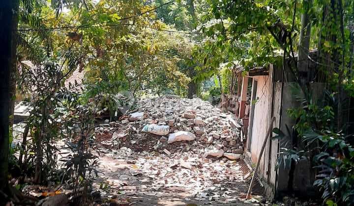 DiJual Cepat tanah terasering di Area Gunung Raya Dalam Cireundeu