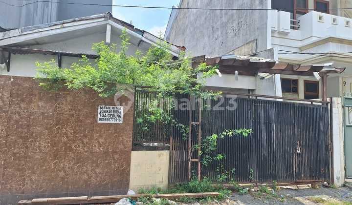 Dijual Rumah Lama Lokasi Strategis Dijual Rumah Lama Lokasi Strategis