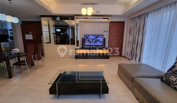 Disewakan Cepat! Royal Mediterania Garden 3Br Full Furnished, Lokasi Premium Tanjung Duren - Siap Huni