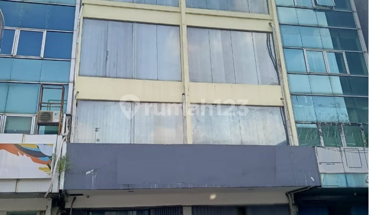 Disewakan Ruko Besar di Jakarta Pusat, Dekat Perkantoran dan Pusat Bisnis