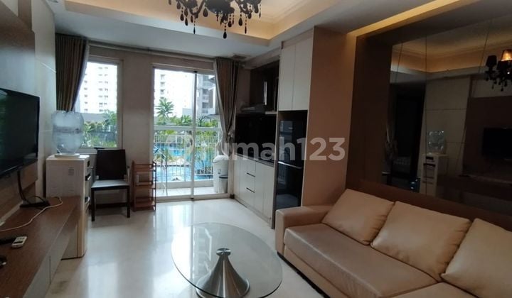 Disewakan Cepat Apartemen Royal Mediterania Garden, 2 Kamar Fully Furnished, Jakarta Barat