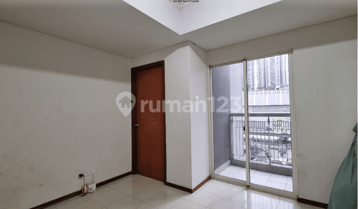 Disewakan Murah Royal Mediterania Garden 1Br Lokasi Premium Jakarta Barat