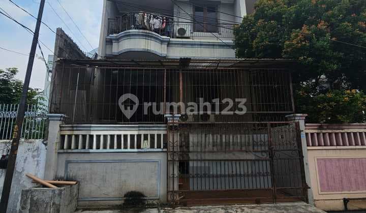 Ready-to-Occupy House 7x15 in strategic location at Duri Kepa (DK425)