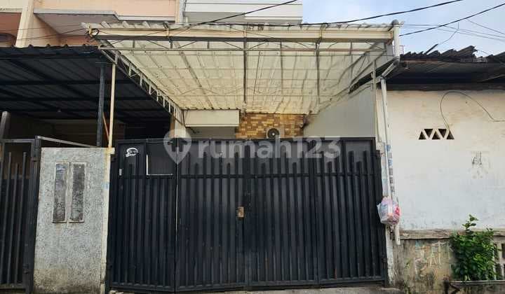 Rumah Siap Huni 4X17 Strategis di Duri Kepa(Dk440)