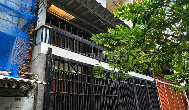Rumah Siap Huni 5X11 Strategis di Tanjung Duren(Td444)