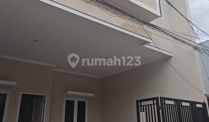 New House Ready to Occupancy 6x13 strategic location in Tanjung Duren (TD403)