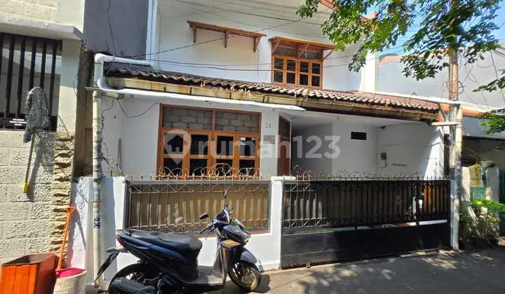 Rumah 7X11 Siap Huni Strategis di Tanjung Duren(Td323)