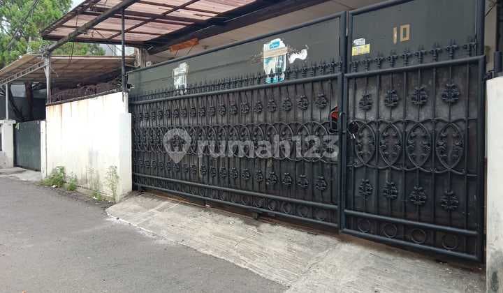 Rumah Kos 11 Kamar Cocok Untuk Pasif Income di Grogol grg101