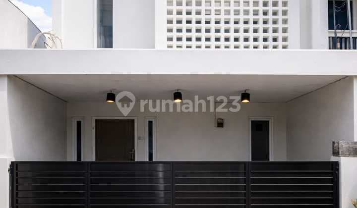 Rumah Siap Huni 5X11 Lokasi Strategis di Tanjung Duren(Td437)
