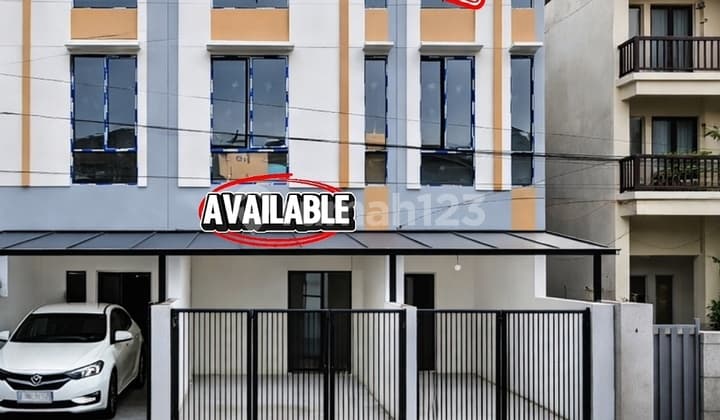 Rumah Baru Pinggir Jalan Strategis di Duri Kepa(Dk421)