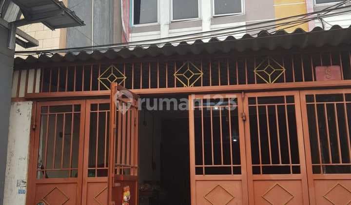 Rumah Siap Huni 4x16.5 strategis di Jelambar(JL324)