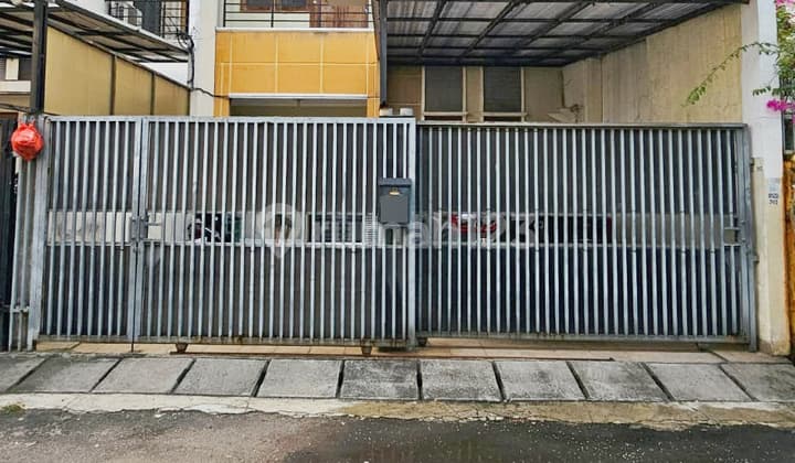Rumah 6.5x15 strategis bebas banjir di Duri Kepa(DK279)