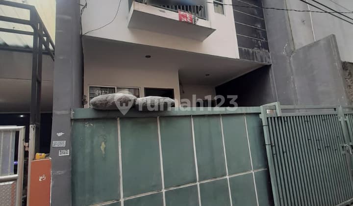 Rumah Siap Huni bebas Banjir Di Tanjng Duren(TD244)