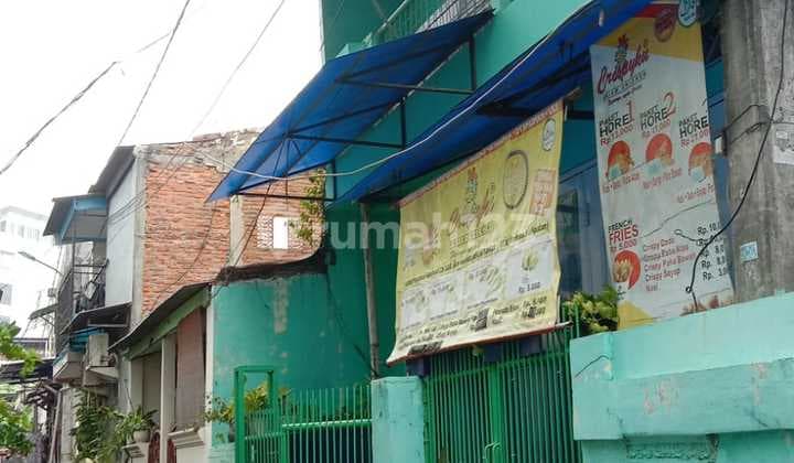 Rumah 2 lantai di Perumnas Cengkareng Jln Galunggung Cengkareng Timur Dekat RSUD Cengkareng dan Mall Taman Palem Jakarta Barat