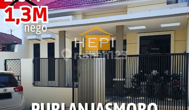Strategic House In Puri Anjasmoro Semarang Near Airport
