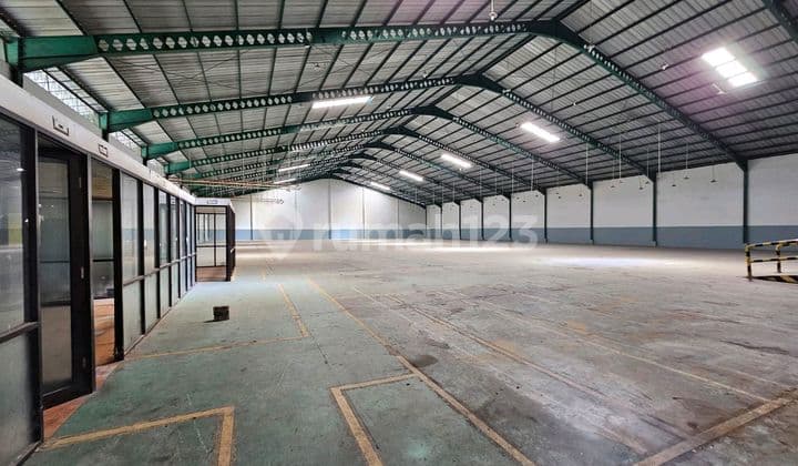 Good Warehouse in Gatot Subroto Industrial Area, Semarang