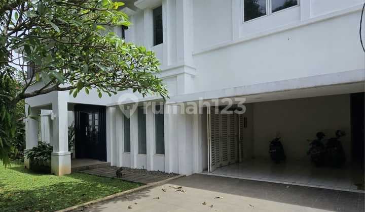 Corner House Ideal for Residence and Office in Lebak Bulus