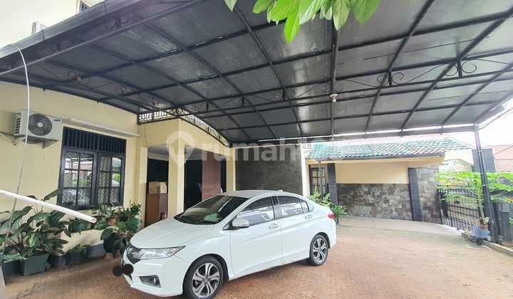 Rumah Asri Hoek Lokasi Strategis Di Bintaro Jaya Sektor 2